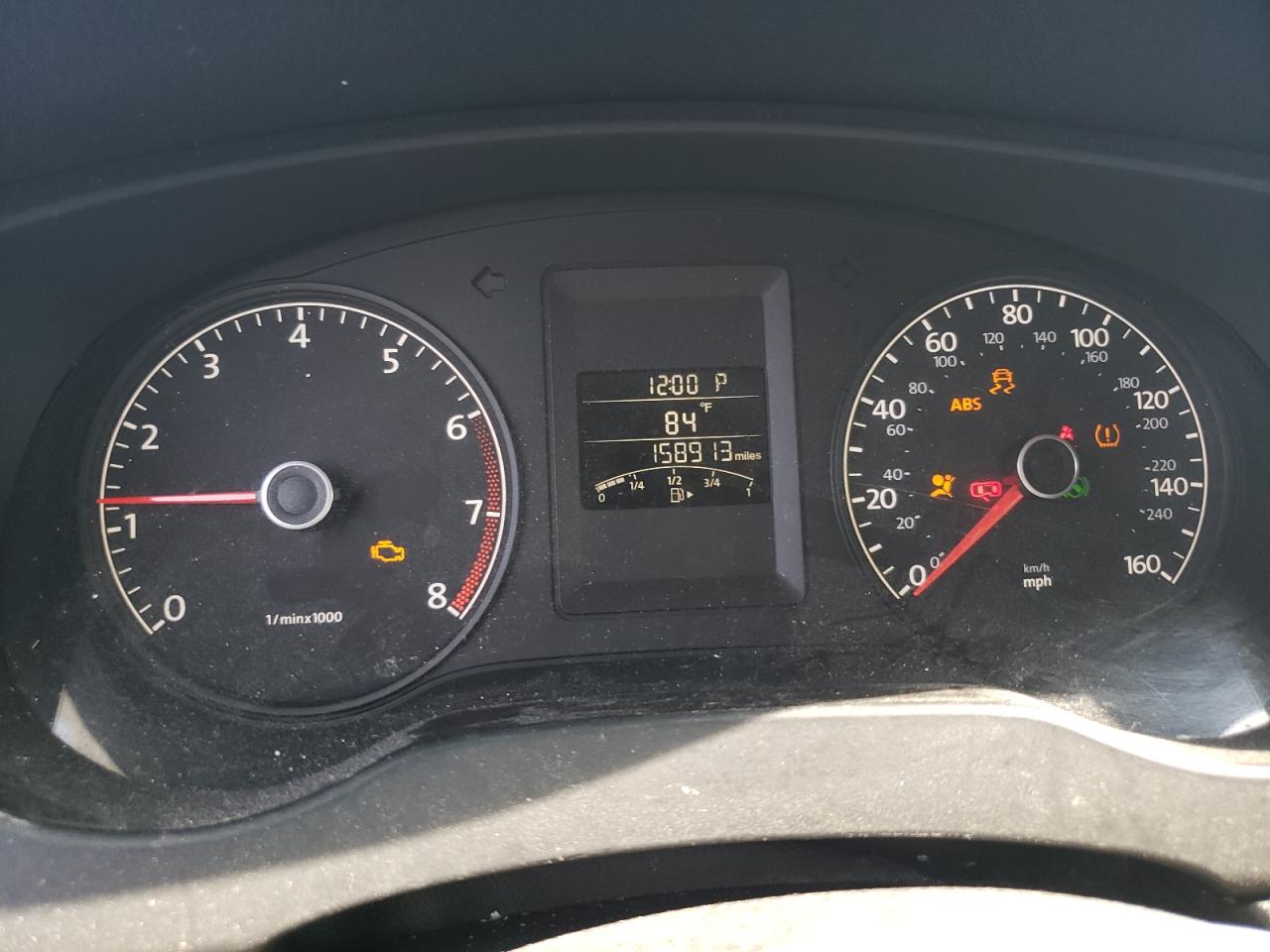 VOLKSWAGEN JETTA BASE