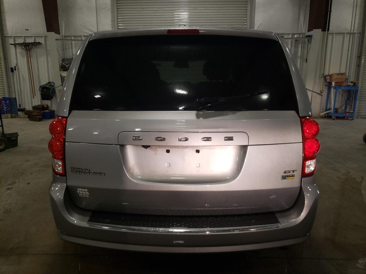 Lot #3316735399 2019 DODGE GRAND CARA