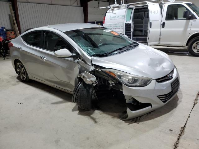 2015 HYUNDAI ELANTRA SE 5NPDH4AE6FH626143