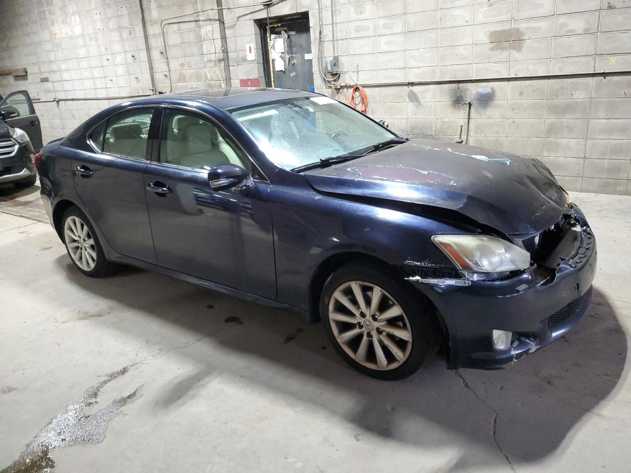 LEXUS IS 250