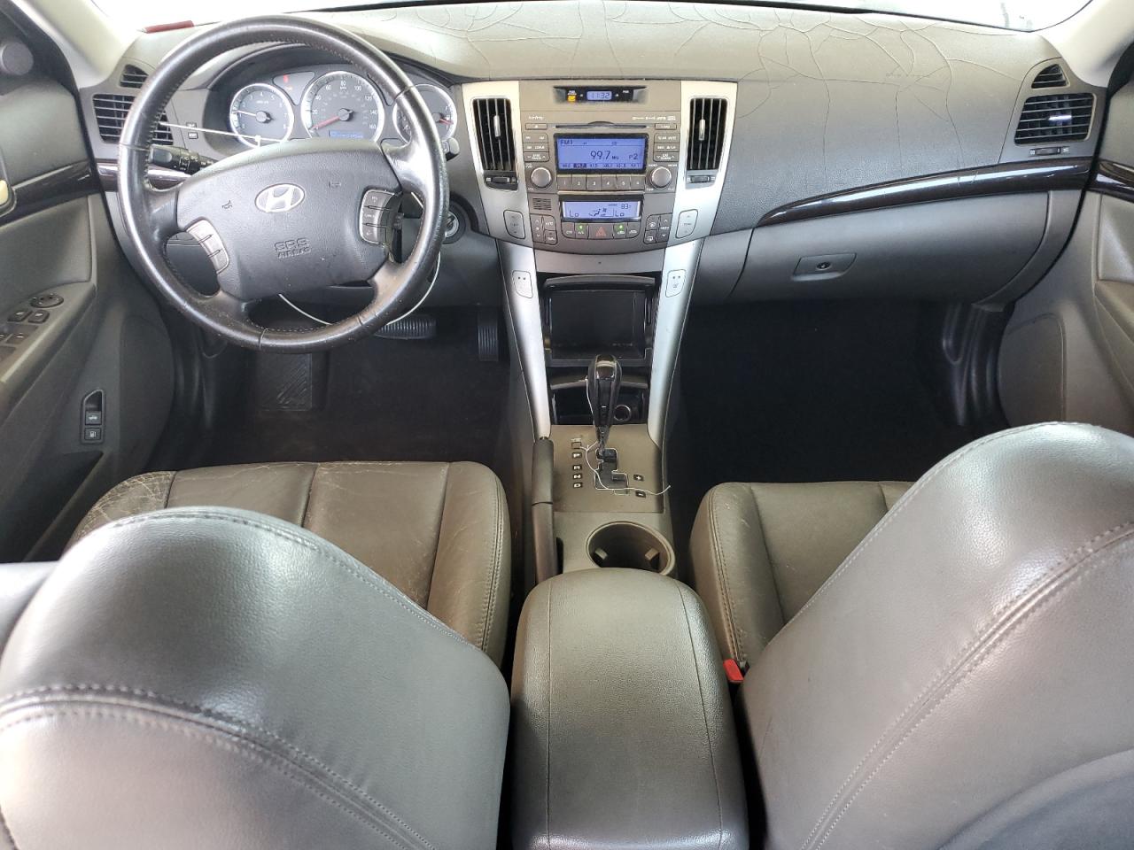 Lot #3310417954 2010 HYUNDAI SONATA SE