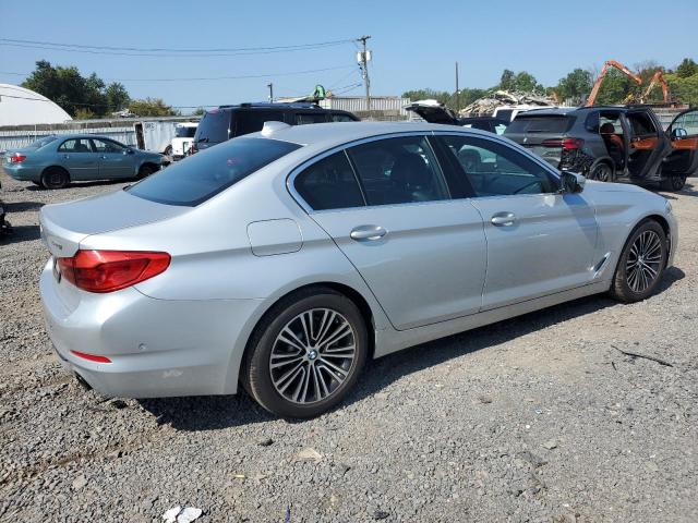 2019 BMW 530 XI #3305354330