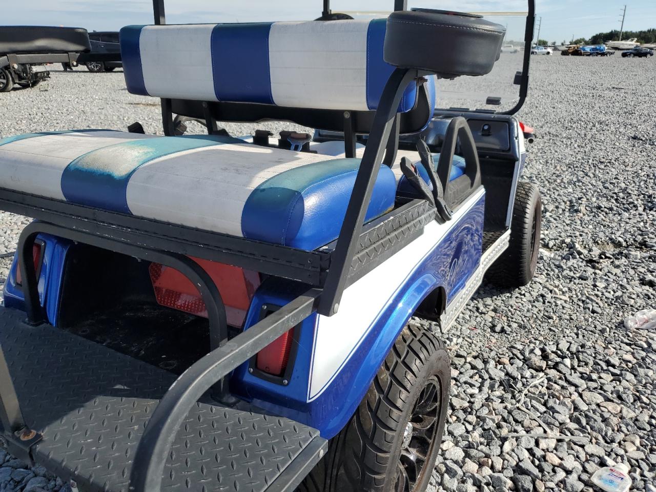 Lot #3262054141 2010 ASPT TRAILER GOLF CART