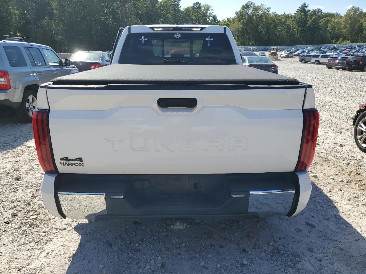 TOYOTA TUNDRA DOUBLE CAB SR