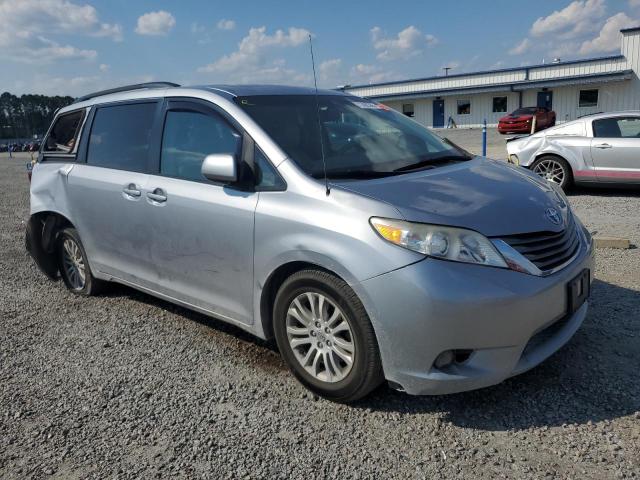 2012 TOYOTA SIENNA XLE - 5TDYK3DCXCS194377