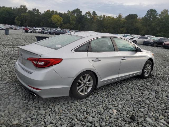 2016 HYUNDAI SONATA SE 5NPE24AF9GH304127