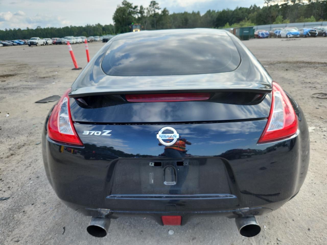 NISSAN 370Z BASE