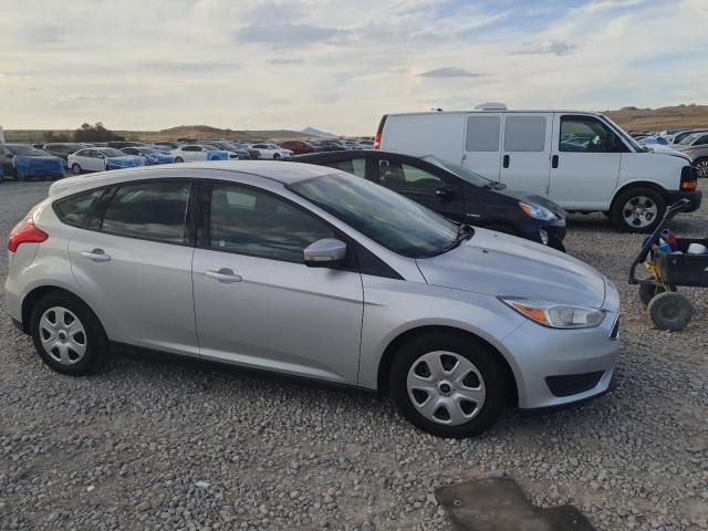 2015 FORD FOCUS SE 1FADP3K21FL307137