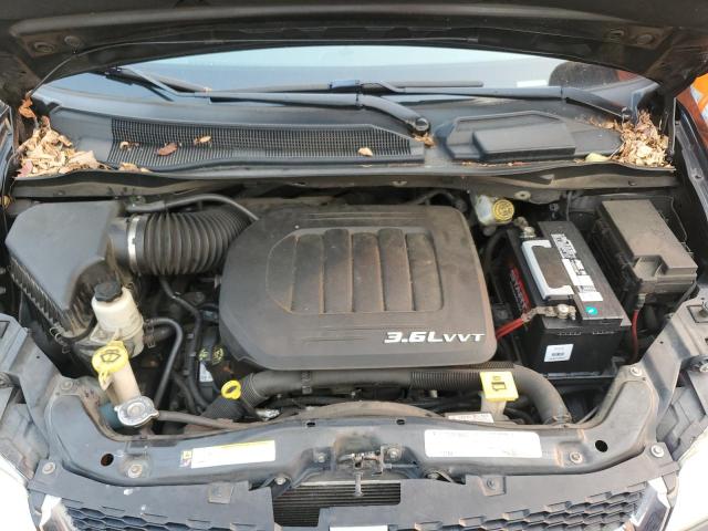 2011 DODGE GRAND CARAVAN CREW - 2D4RN5DG8BR685826