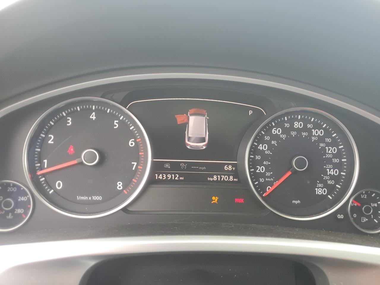 VOLKSWAGEN TOUAREG EXECUTIVE