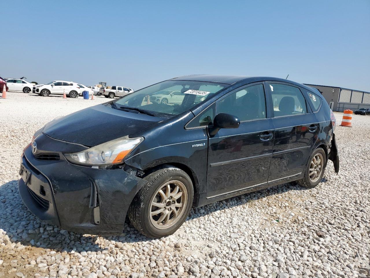 TOYOTA PRIUS V