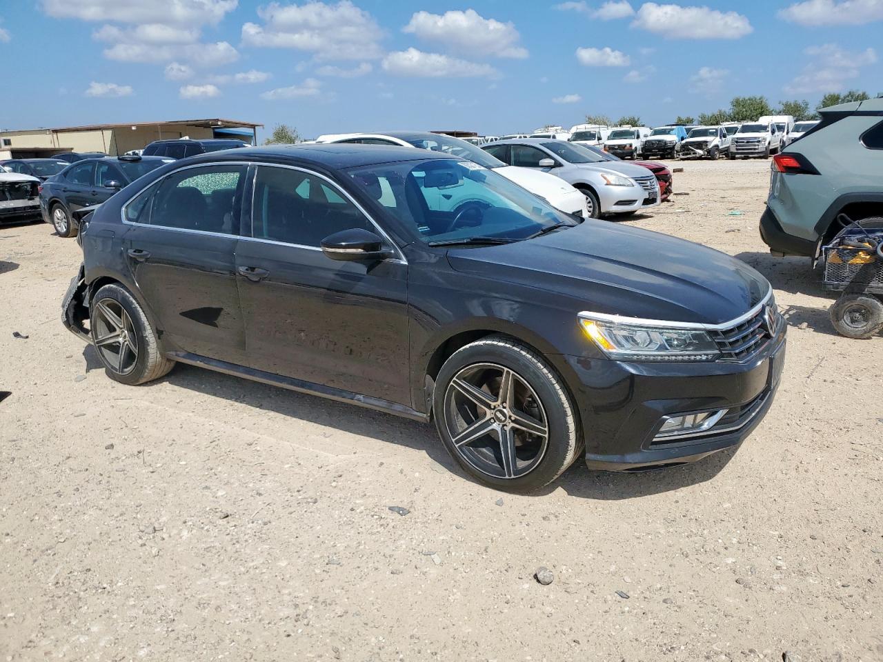 VOLKSWAGEN PASSAT SE