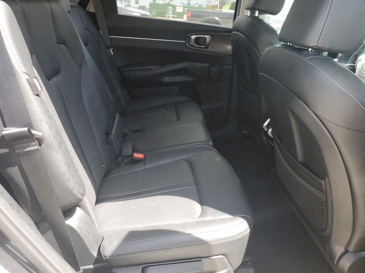 Lot #3302855917 2025 KIA SORENTO S