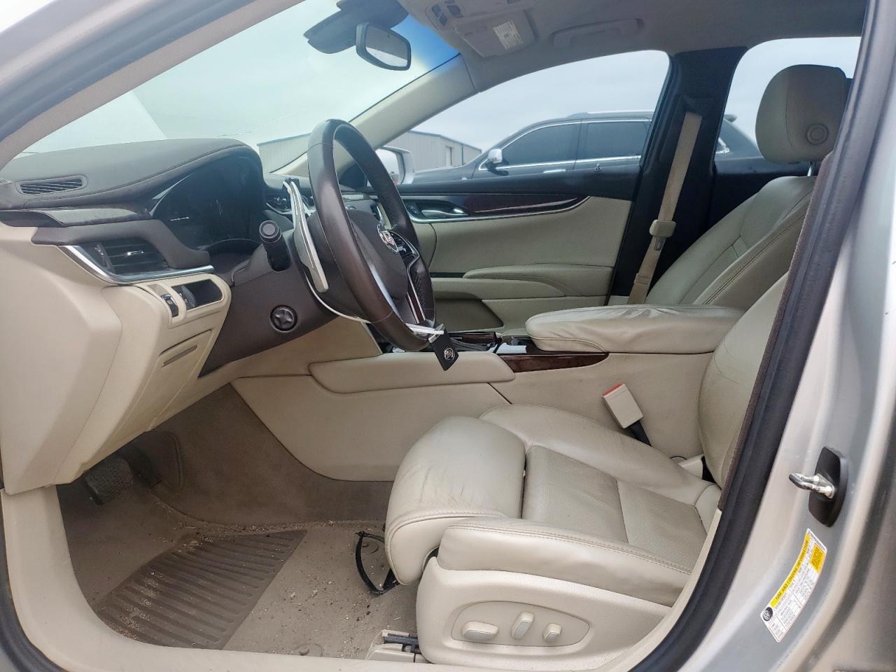 CADILLAC XTS LUXURY COLLECTION