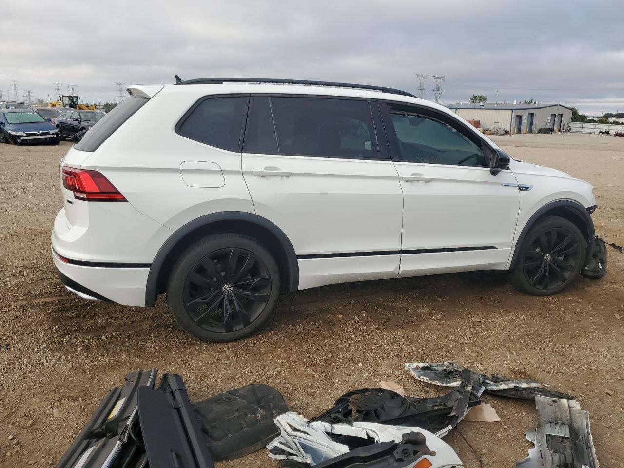 VOLKSWAGEN TIGUAN SE