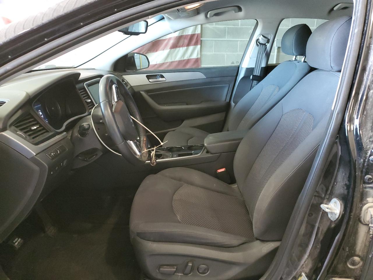 HYUNDAI SONATA SPORT