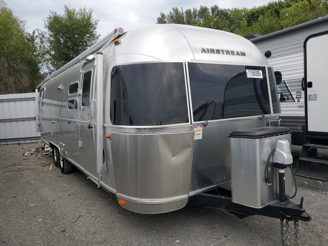  Salvage Airstream Internatio