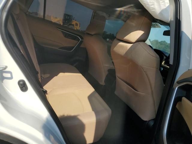 2019 TOYOTA RAV4 LE - 2T3K1RFV1KW011570