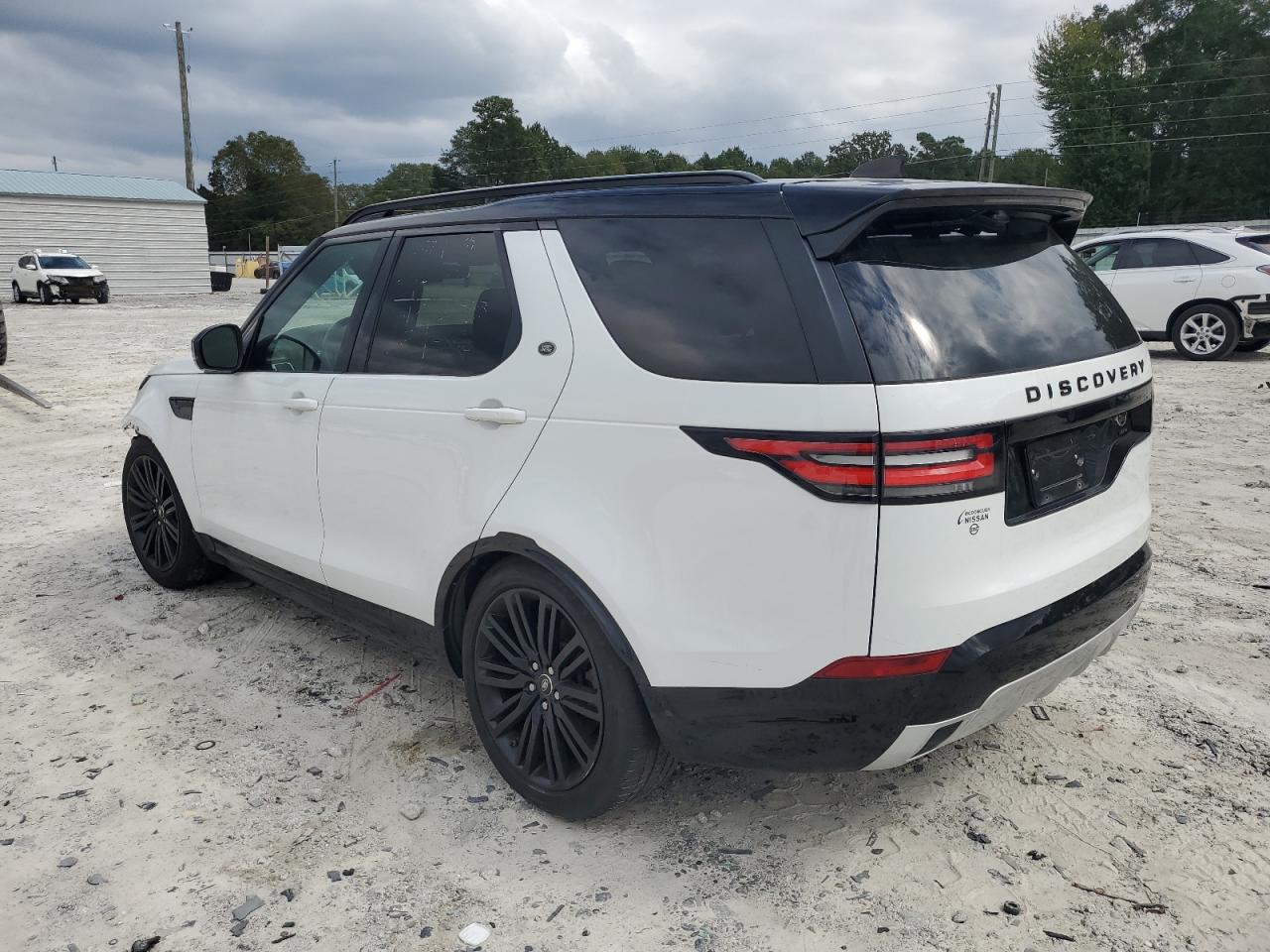 LAND ROVER DISCOVERY HSE LUXURY