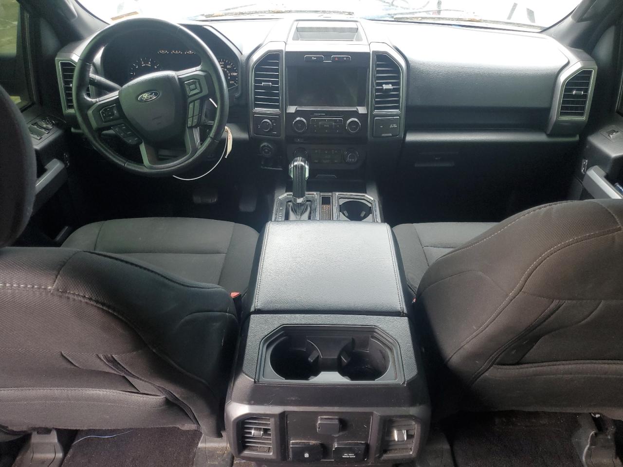 FORD F-150 SUPERCREW