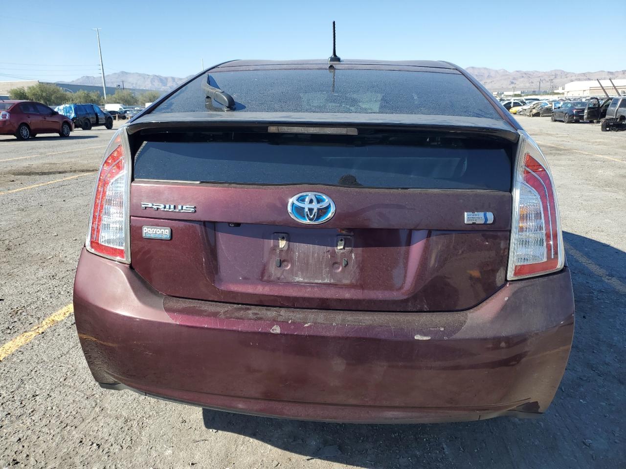 TOYOTA PRIUS