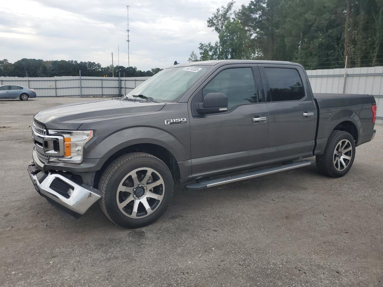 FORD F-150 SUPERCREW