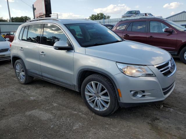 2011 VOLKSWAGEN TIGUAN S #3285101383
