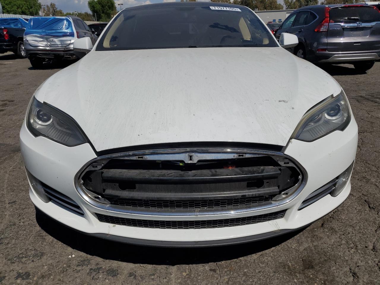 TESLA MODEL S
