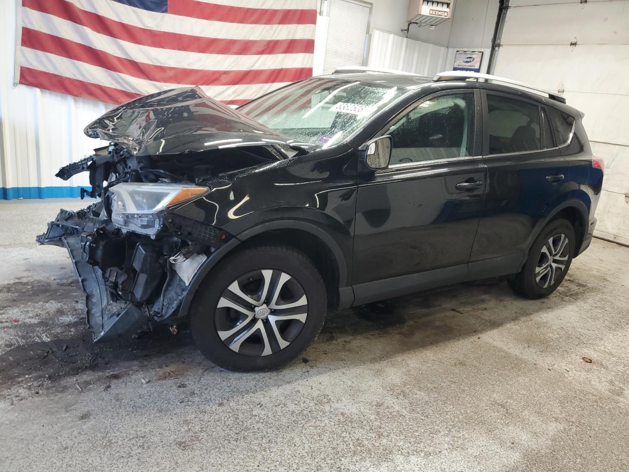 TOYOTA RAV4 LE