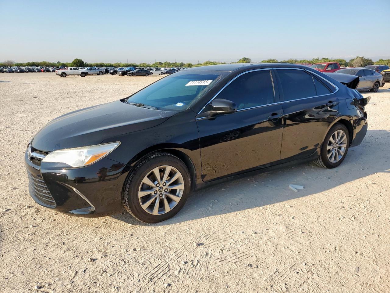 TOYOTA CAMRY LE