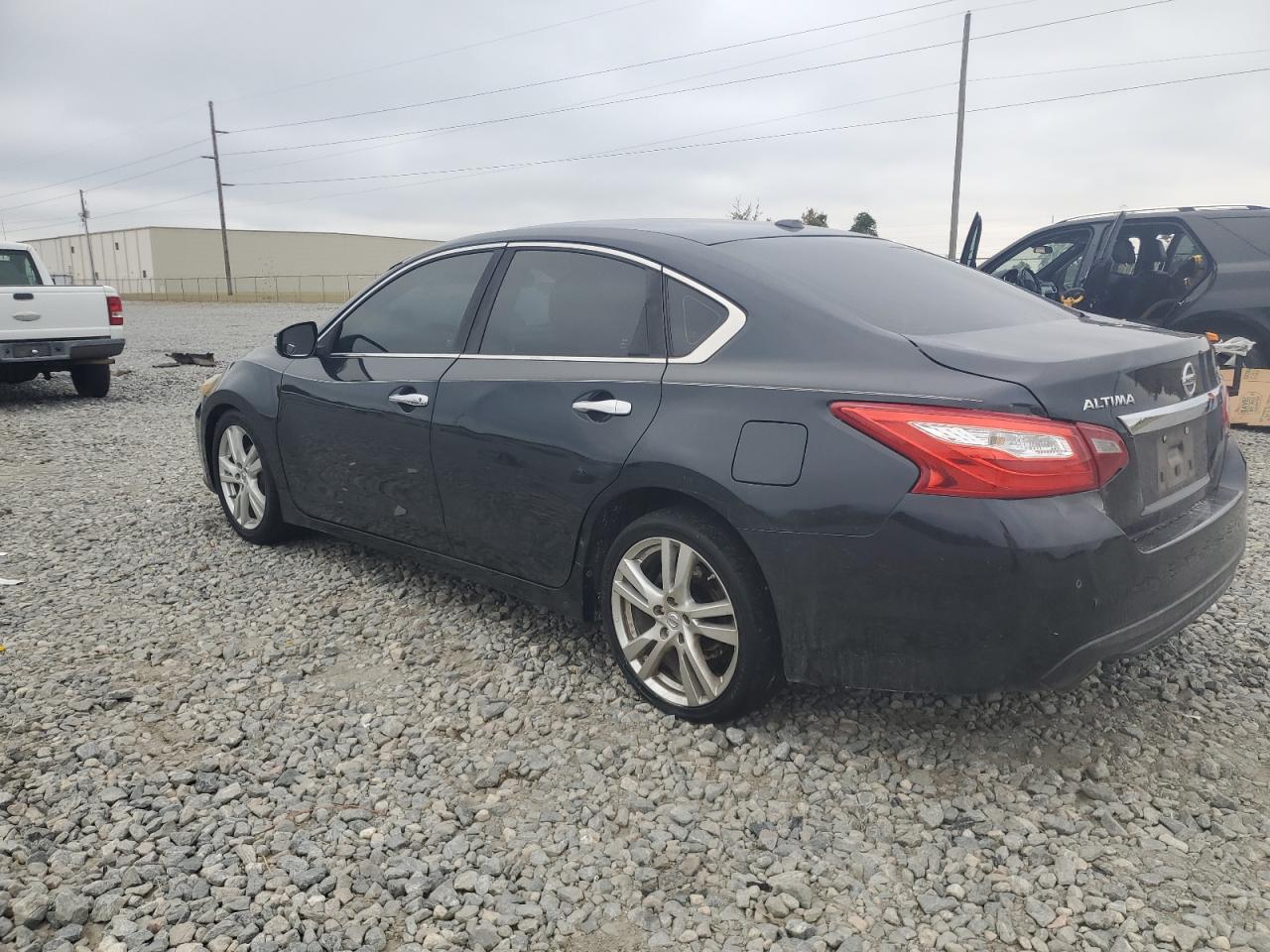 NISSAN ALTIMA 3.5SL