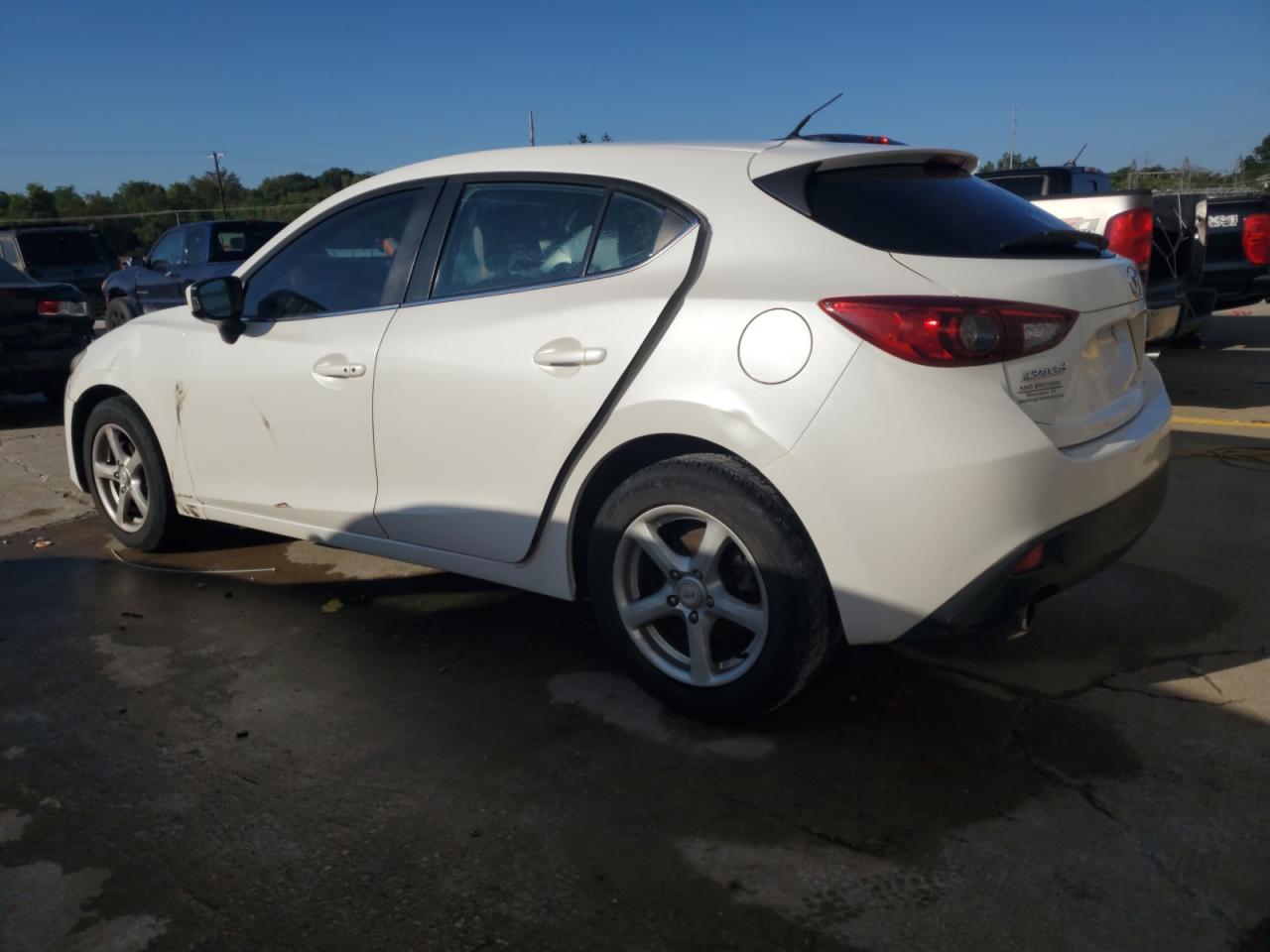 MAZDA 3 TOURING