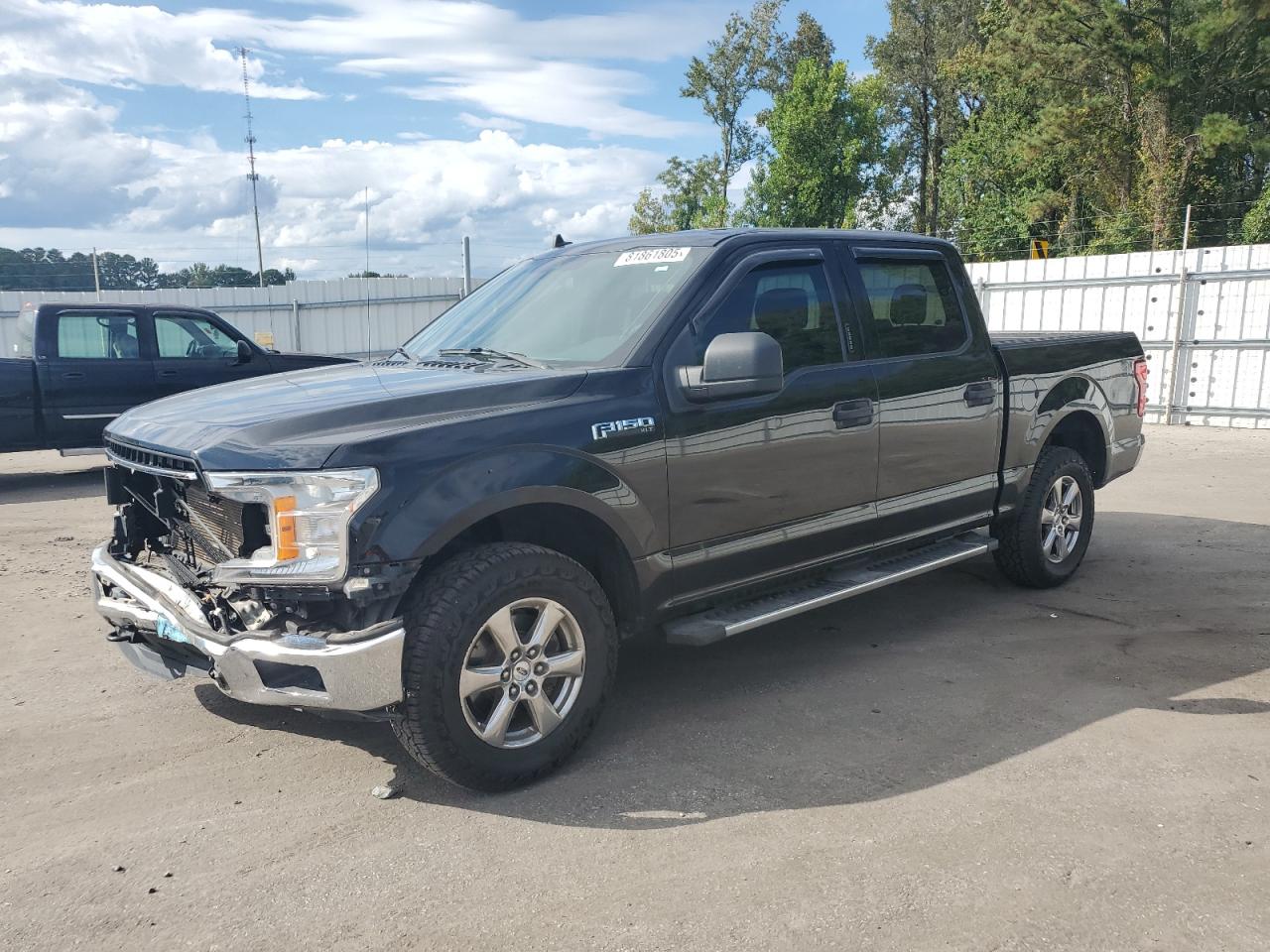 FORD F-150 SUPERCREW