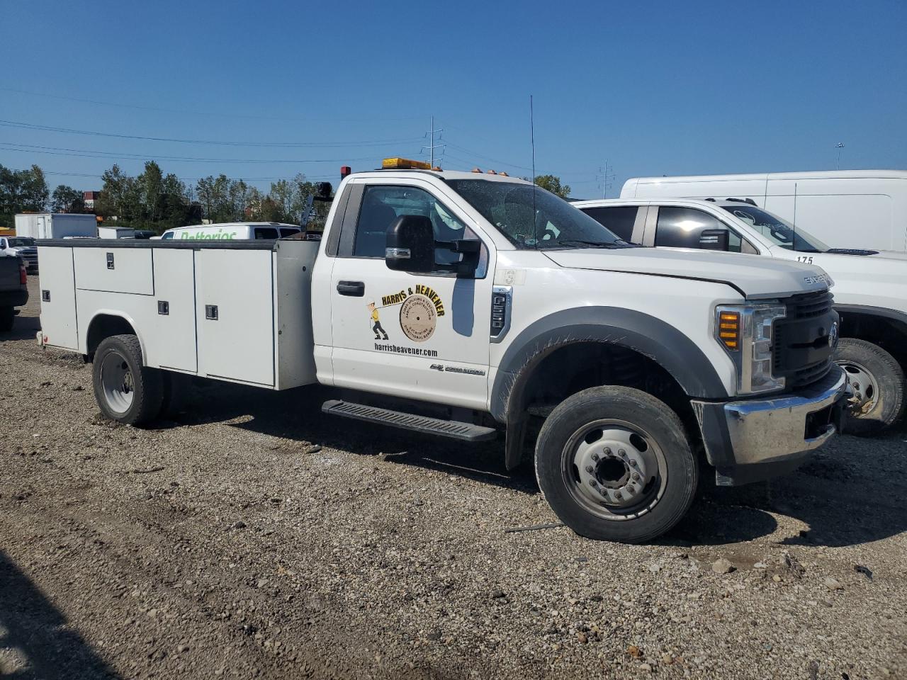 FORD F-550 SUPER DUTY