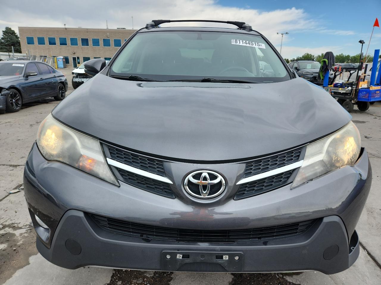 TOYOTA RAV4 XLE