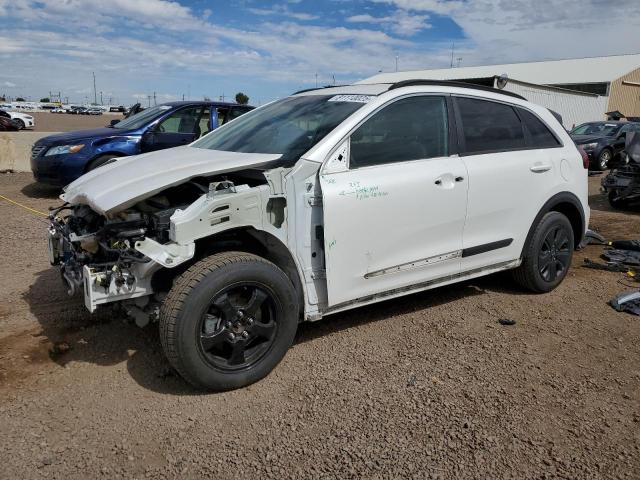 KIA NIRO LX