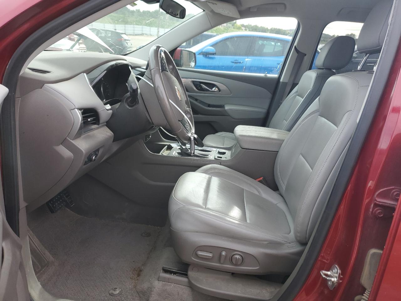 CHEVROLET TRAVERSE LT