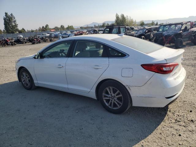 2015 HYUNDAI SONATA SE 5NPE24AF2FH164260