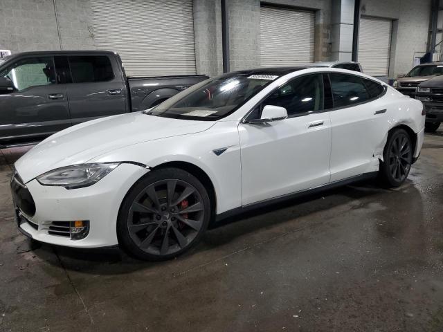 Global Auto Auctions: 2014 TESLA MODEL S