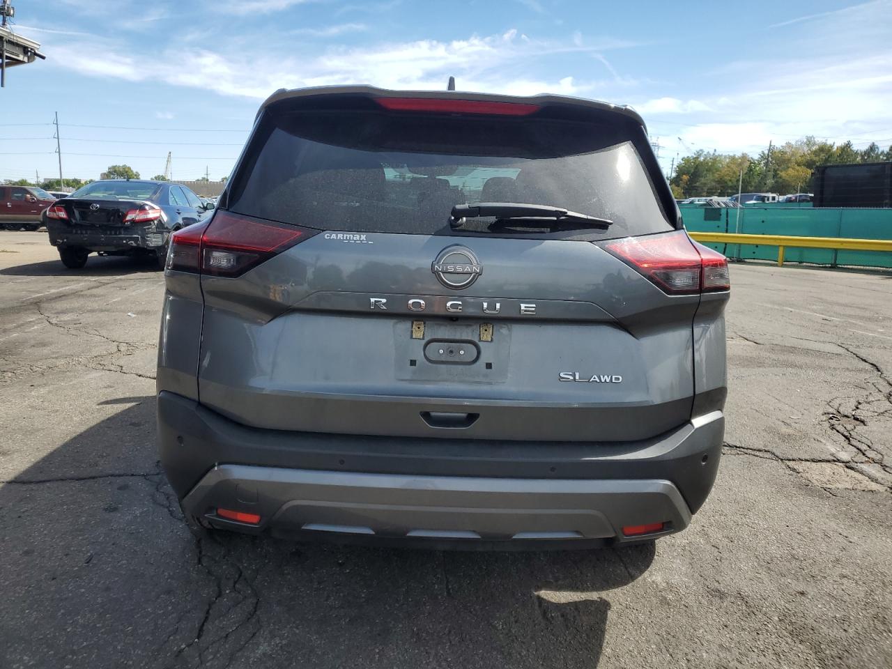 NISSAN ROGUE SL
