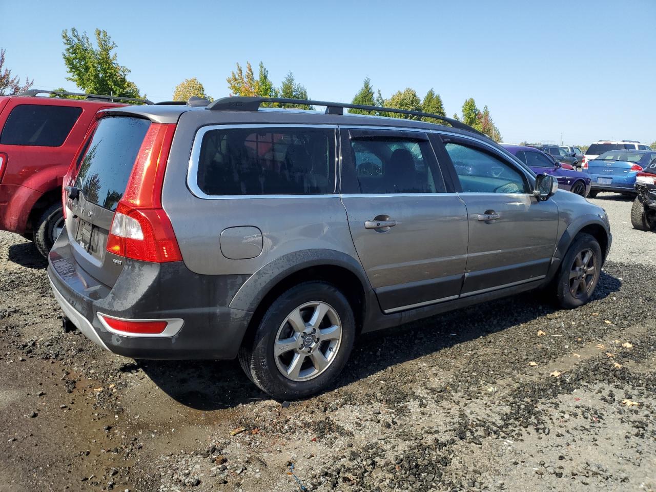 VOLVO XC70 3.2