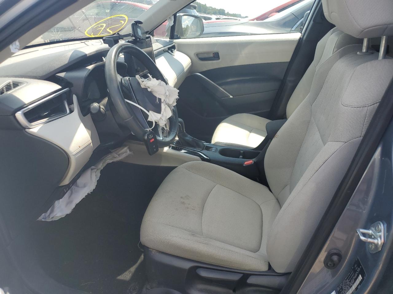 TOYOTA COROLLA CROSS LE