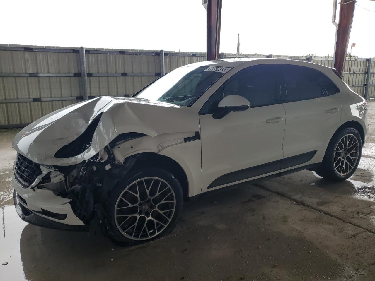 Salvage Porsche Macan