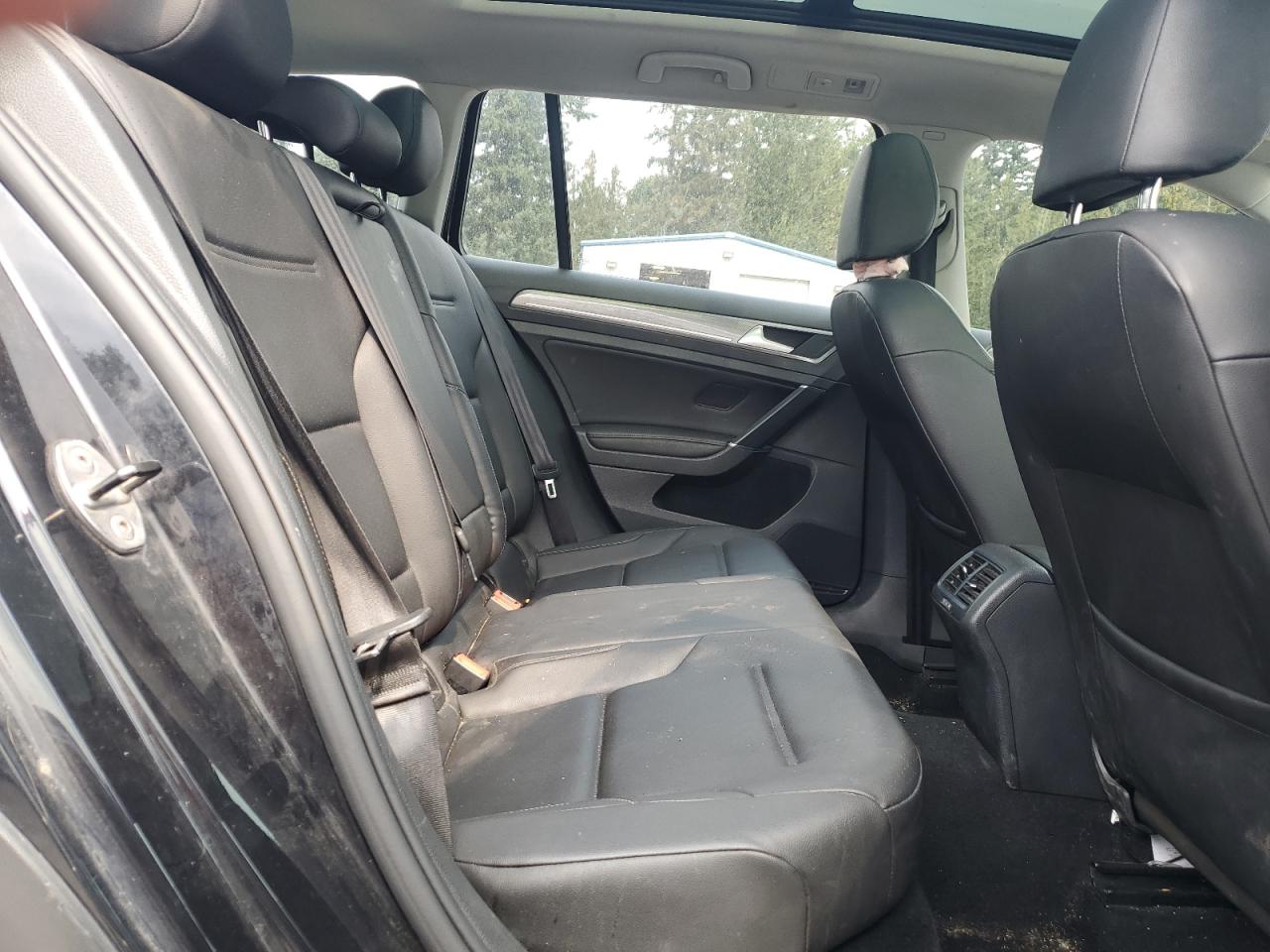 VOLKSWAGEN GOLF ALLTRACK S