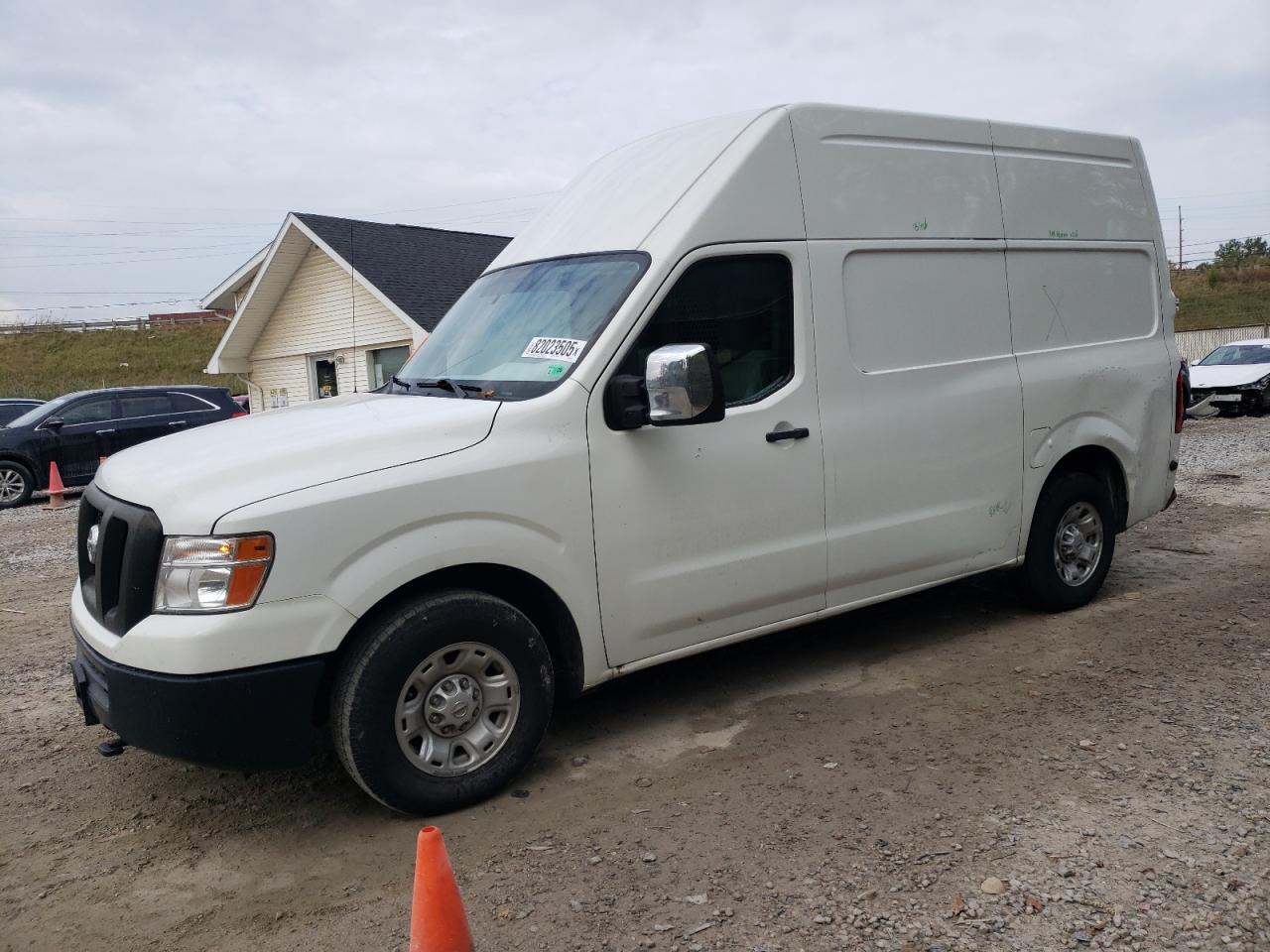 NISSAN NV2500 2500 SV