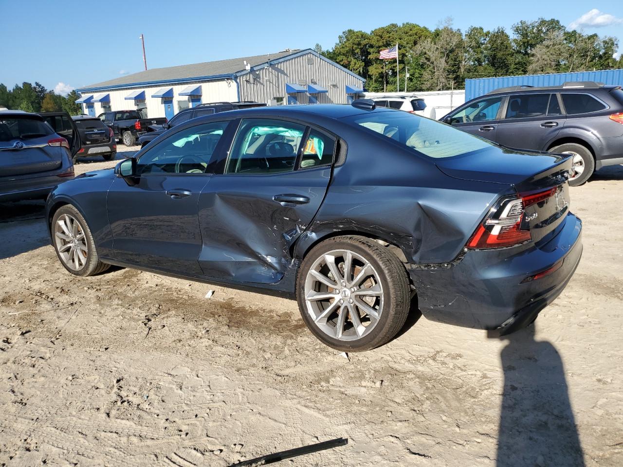 VOLVO S60 T5 MOMENTUM