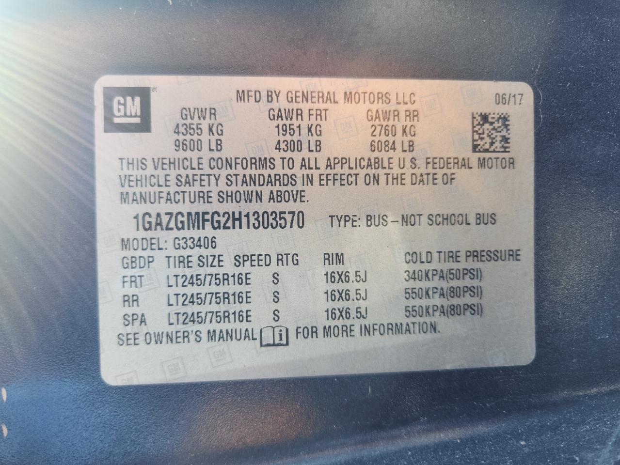 CHEVROLET EXPRESS LT