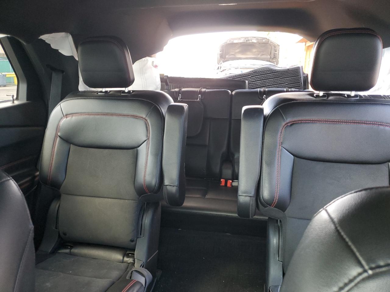 FORD EXPLORER ST-LINE