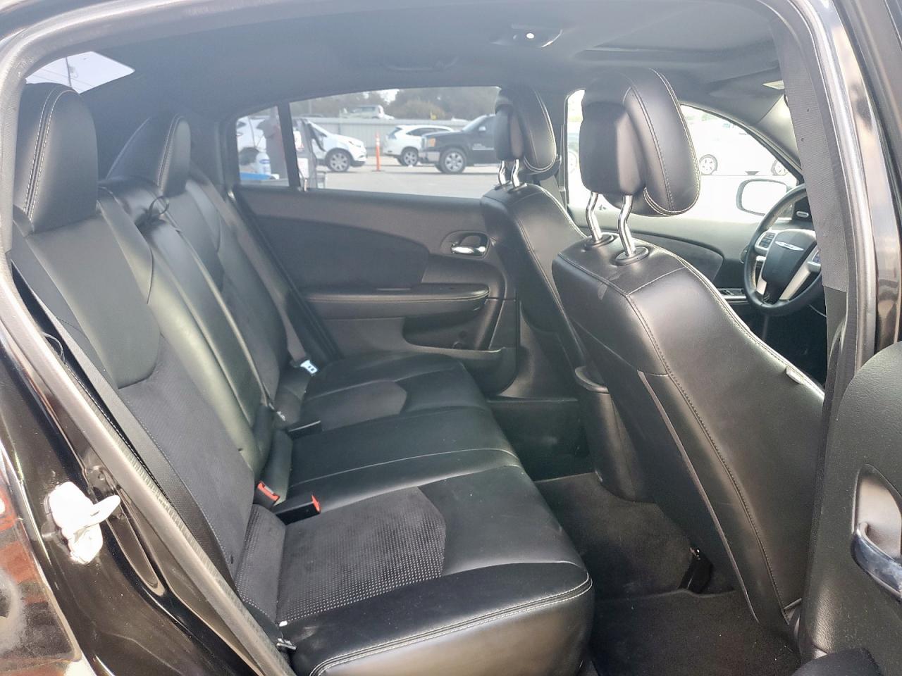 CHRYSLER 200 LIMITED