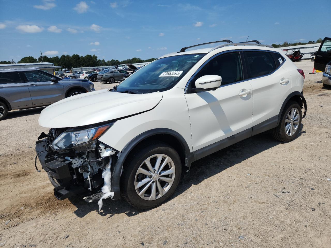 NISSAN ROGUE SPORT S